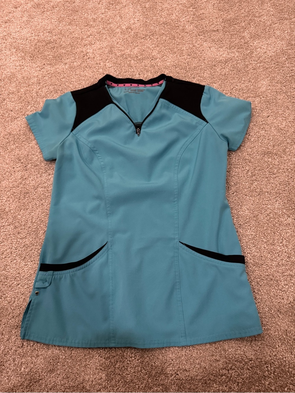 HeartSoul Scrub Top size XS